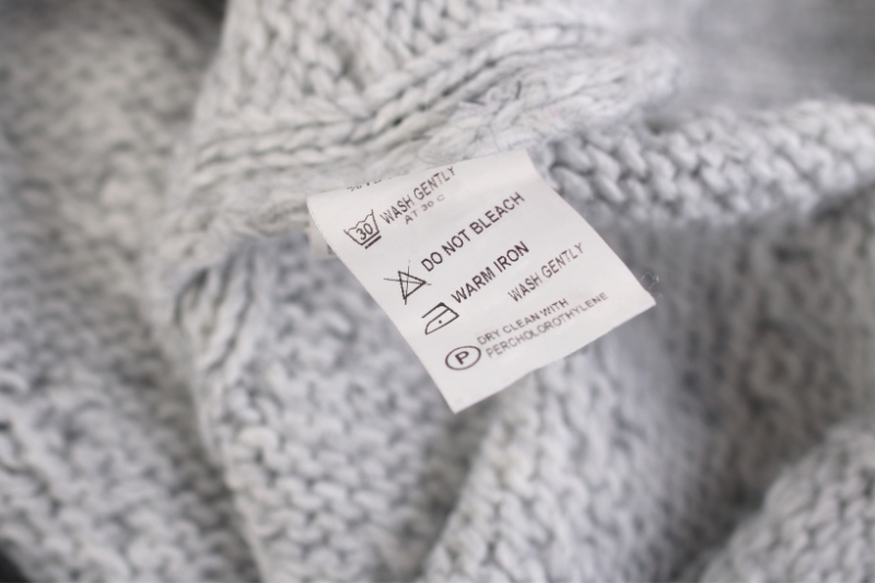 sweater care label