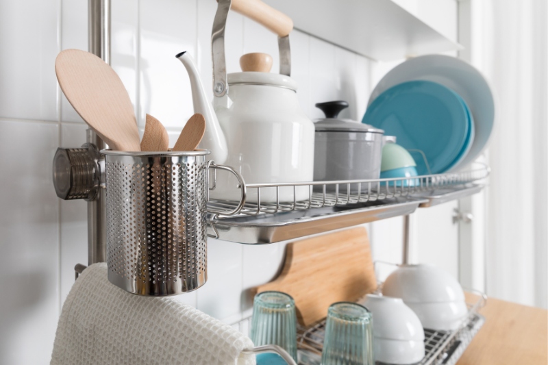 Kitchen question: to those of you who don't have a dish rack beside your  sink, what is your dish washing/drying routine? : r/Cooking