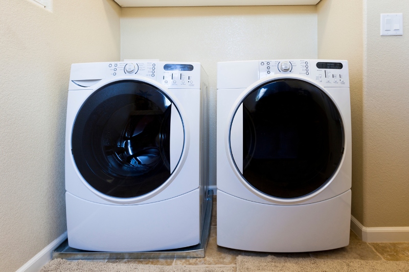 washing machine and tumble dryer