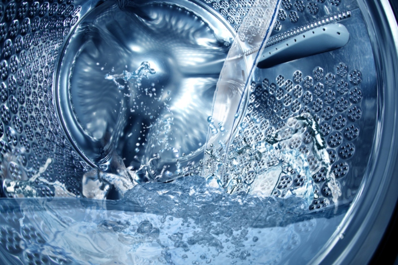 washing machine drum with water