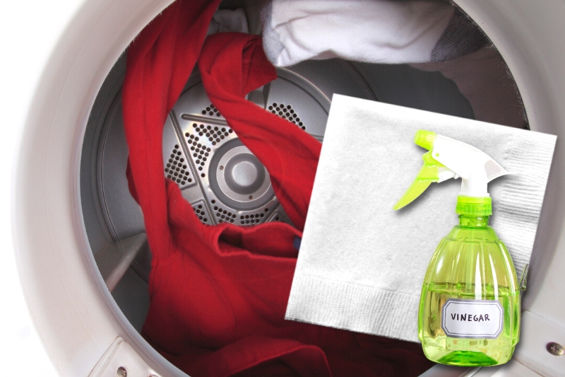 Cloth with white vinegar in tumble dryer