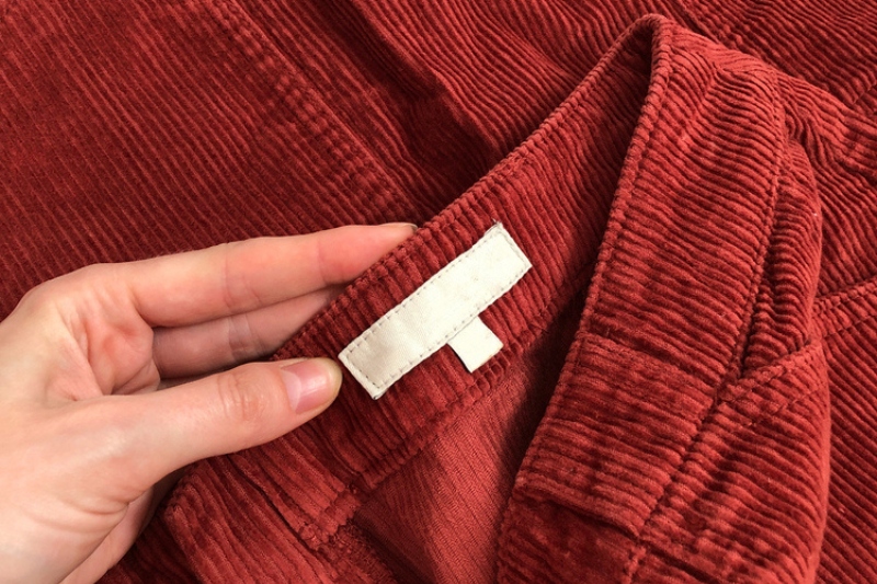 care label for corduroy clothes