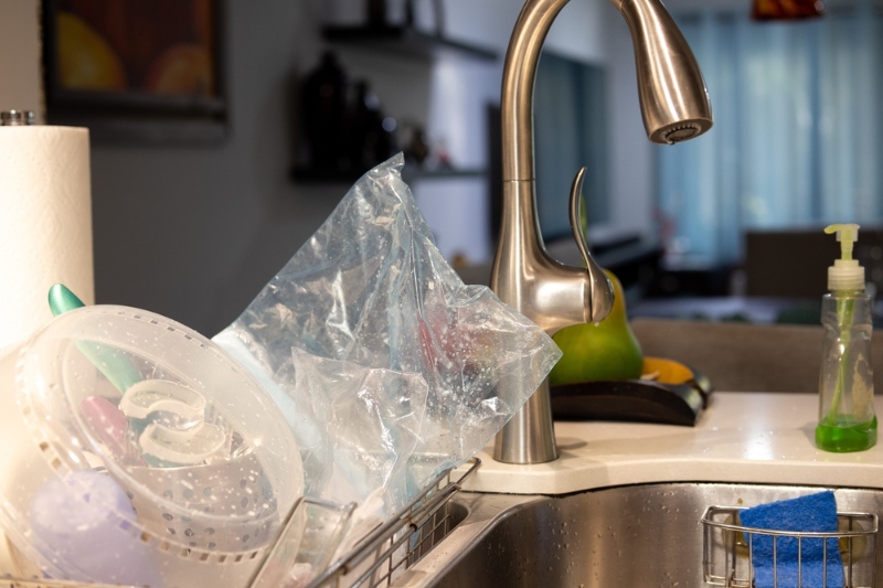 drying dishes and ziploc bag