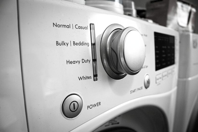 Washing machine with bulky and heavy duty settings