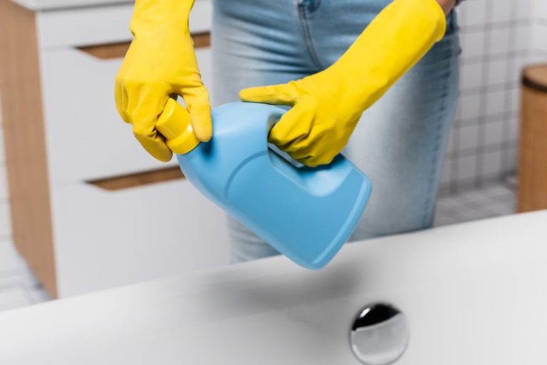 Does Bleach Damage Bathtubs?