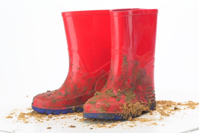 dirty red wellies