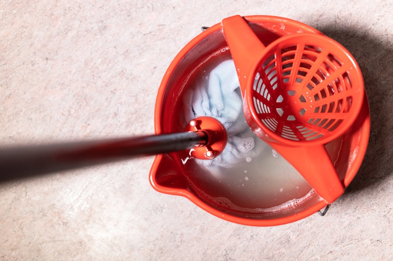 How To Clean A Dirty Mop Head: 17+ Tips