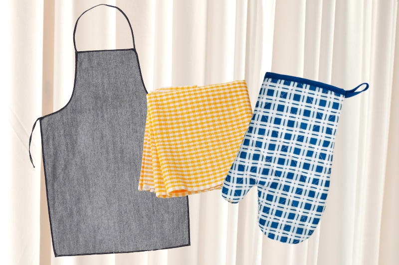 curtains, apron, tea towel and oven gloves