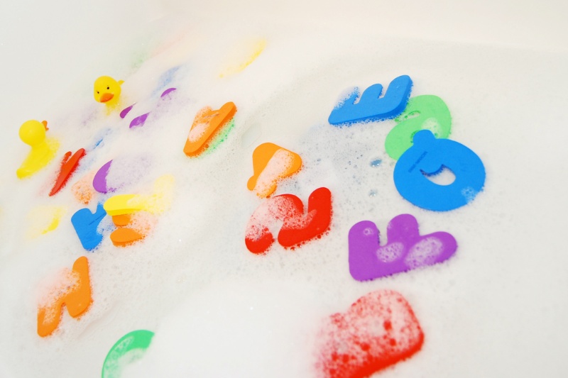 letter bath toys