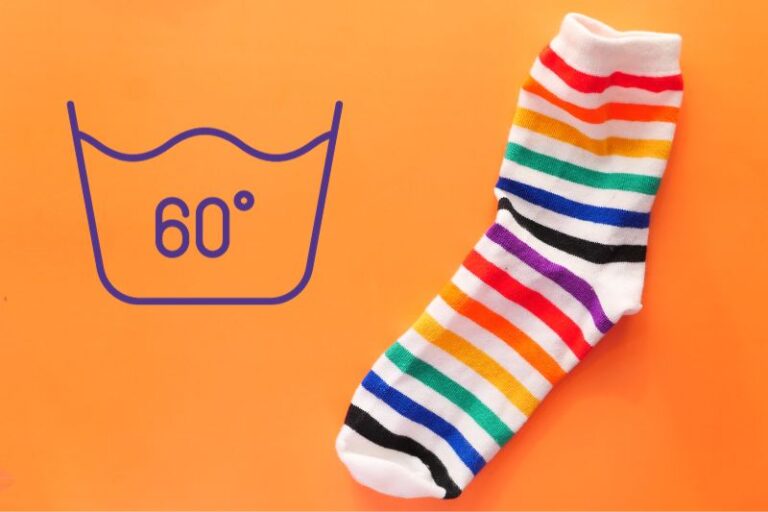 What Temperature Should You Wash Socks At?