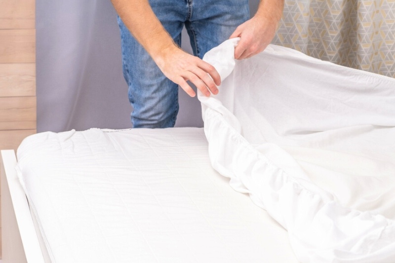removing sheets
