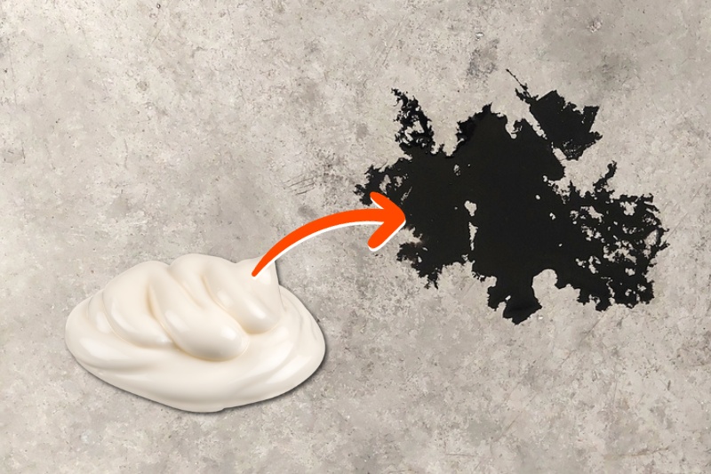 clean tar off surfaces with mayonnaise