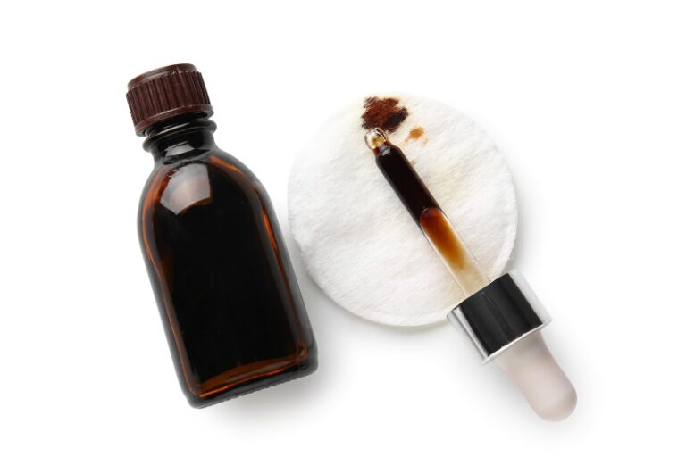 How to Get Iodine Out of Clothes